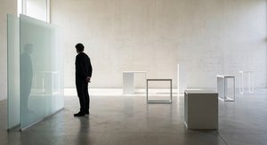 La Subtilité de la Forme : Exploration de l'Évolution et de l'Influence Durable du Minimalisme