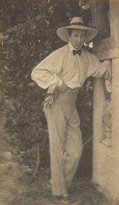 Baron De Meyer In Shirt Sleeves — Gertrudes Kasebier