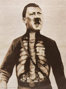 Adolf Il Sovranouomo — John Heartfield