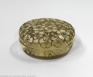 Le Lys For D — René Jules Lalique