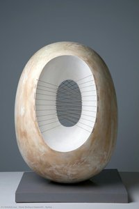 Au Printemps — Barbara Hepworth