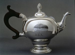 Teapot — Elias Pelletreau