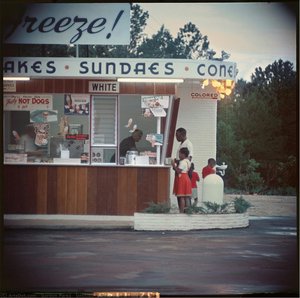 Senza Titolo, Shady Grove, Alabama — Gordon Parks
