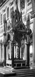 Ciborium — 阿诺尔福·迪·坎比奥
