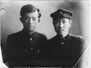 Photograph Of Yoon Dongju And Jeong Byeonguk Together — Yun Dong-ju
