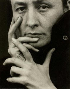 Georgia O — Alfred Stieglitz