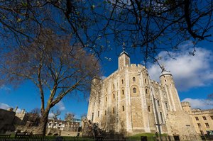 The White Tower, Tower Of London In Late Autumn — Richard Lea Hair