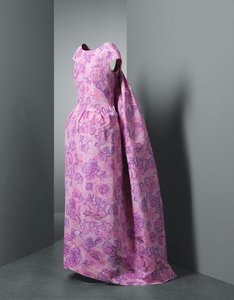 Night Dress — Cristóbal Balenciaga Eizaguirre
