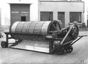 Horizontal Press With Rotating Cage, From Vaslin (cmmc) — Cmmc, Constructions Méca-métalliques Chalonnaises