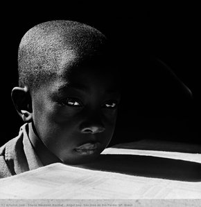 Engel Boy, São José Do Rio Pardo, Sp. — Sheila Maureen Bisilliat