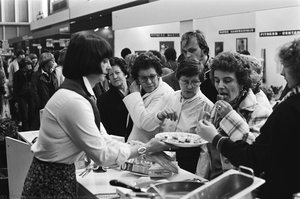 Household Fair Amsterdam — Hans Van Dijk / Anefo