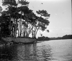 Photographie De La Pointe De Lanhuron — André Eugène Dauchez