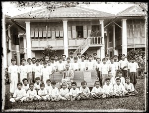 Phra Ratchewethi — Sarnak Ho Chot Mai Het Haeng Chat