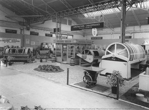 Agricultural Machinery Convention In Paris — Cmmc, Constructions Méca-métalliques Chalonnaises