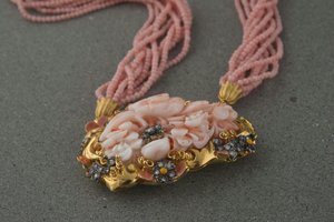 Detail Of Phoenix Necklace — Hraç Arslanyan