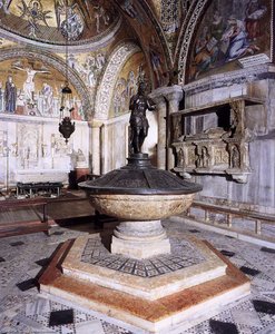 Baptismal Font — ياكوبو سانسوفينو