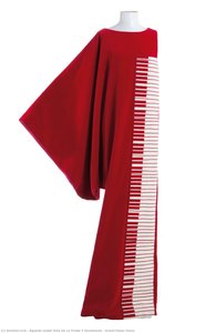 Grand Piano Dress — Águeda Isabel Ruiz De La Prada Y Sentmenat