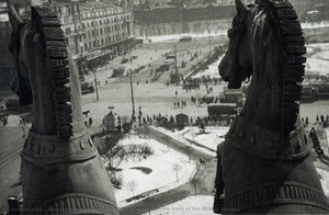 Quadriga Of Apollo On The Front Of The Bolshoi Theatre — Aleksandr Rodchenko