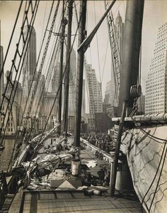 Theoline , Pier 11, East River, Manhattan — Berenice Abbott