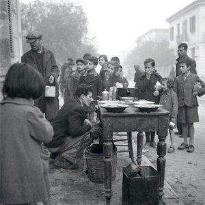 Soup-kitchen During The German Occupation — Voúla Papaïoánnou