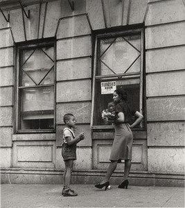 Street Scene 2 — Aaron Siskind