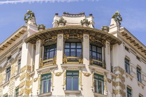 Medallion House In Vienna, Austria — Otto Koloman Wagner