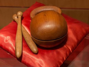 Buddhist — Sara Guasteví