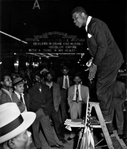 Untitled, Harlem, New York — Gordon Parks