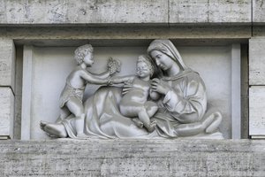 Maternity And Childhood — Venanzo Crocetti