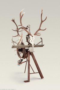 Л — Jean Tinguely
