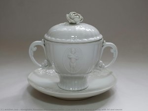 Cup With Lid And Saucer\n\ncup With Lid And Saucer — Königliche Porzellan-manufaktur Berlin