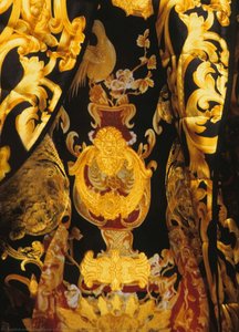 Gianfranco Ferré, Fall / Winter 1992 - Print Detail — Gianfranco Jekyll Ferré