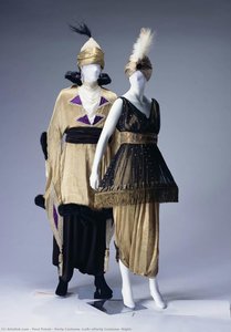 Party Costume [left]\nparty Costume [right] — ポール・ポワレ