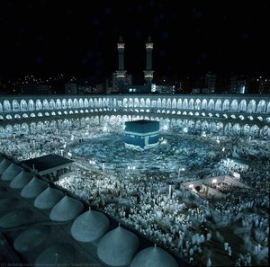 Tawaf At Night — Μοχάμεντ Αμίν