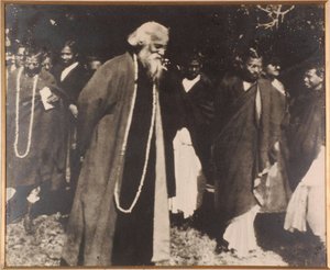 Rabindranath Tagore In Santiniketan — Rabindranath Thakur