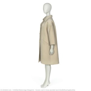 Cocoon Coat In Ivory Worsted Wool Doublefaced Gabardine — Cristóbal Balenciaga Eizaguirre