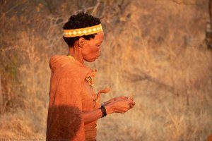 San Woman — Tessa Barlin