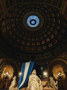 Mausoleum Of General — Gonzalo Kenny