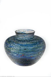 Vase — Adolf Beckert