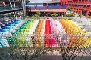 100 Colors — Emmanuelle Moureaux Leclerc