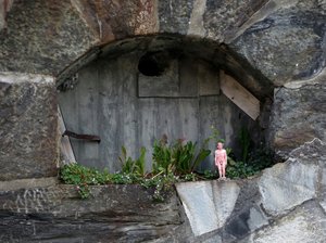 Cement Eclipses — Isaac Cordal