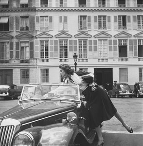 Vogue 1954 — Jacques Boucher De Crevecoeur De Perthes