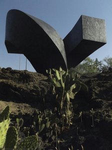 Janus — Clement Meadmore