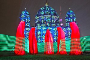 Festival Of Lights Berlin - Guardians Of Time — Manfred Kielnhofer