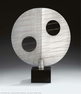 Disc With Strings (moon) — Barbara Hepworth