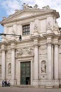 Gesuiti Façade — Domenico Rossi