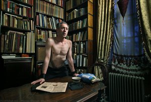 Alan Cumming — Thomas Atwood