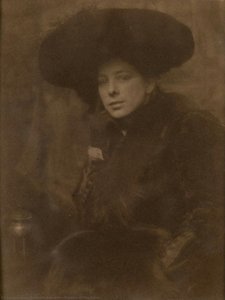 Portrait Of Mrs Tyson — Gertrude Käsebier