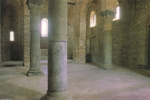 Interno Della Chiesa Dei Santi Pietro E Paolo Di Casalvecchio — Pietro Della Vecchia