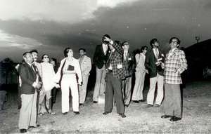 Ooty Radio Telescope, Prof. Govind Swarup Standing In Center Of A Gathering — Tata Institute Of Fundamental Research (tifr)